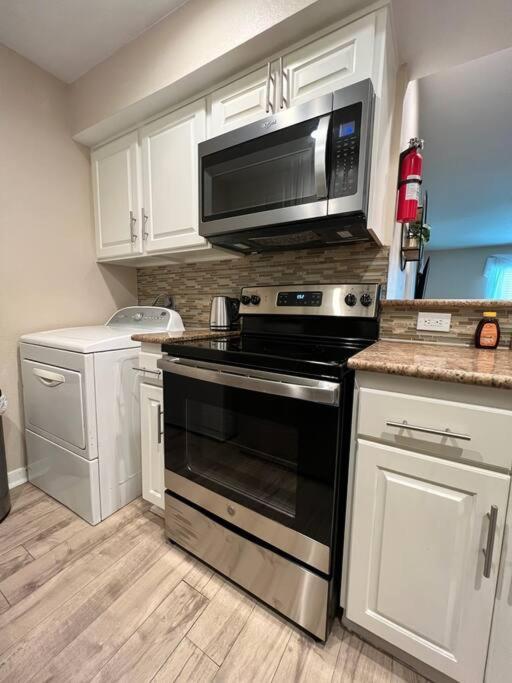 Beautiful/Spacious 2 Bedroom Houston Near Galleria 외부 사진