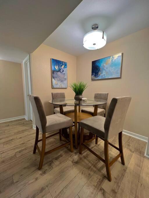 Beautiful/Spacious 2 Bedroom Houston Near Galleria 외부 사진