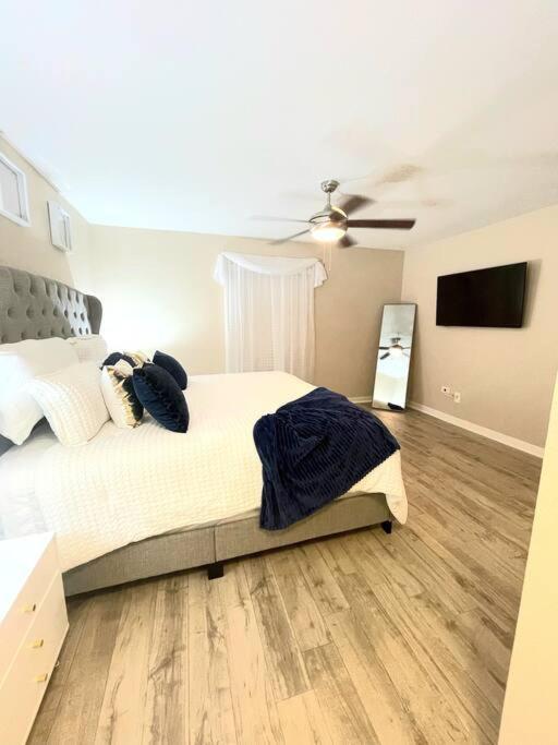 Beautiful/Spacious 2 Bedroom Houston Near Galleria 외부 사진